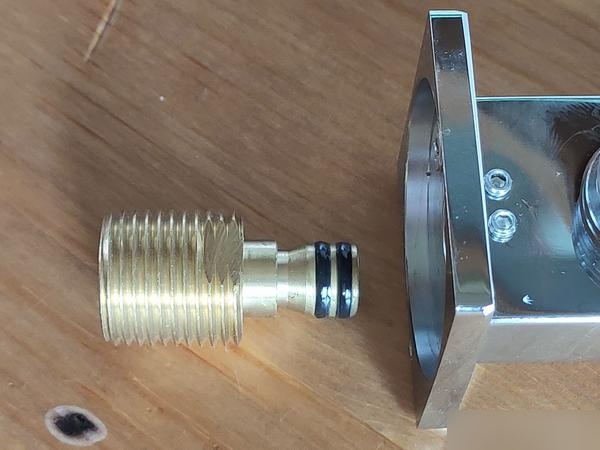 自己动手安装可调水量妇洗器