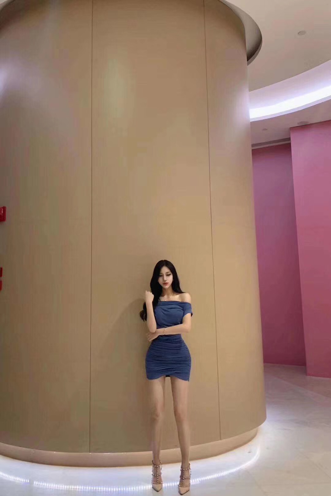 邯郸朱山植物园一南宁模特一预约相伴旅游风景