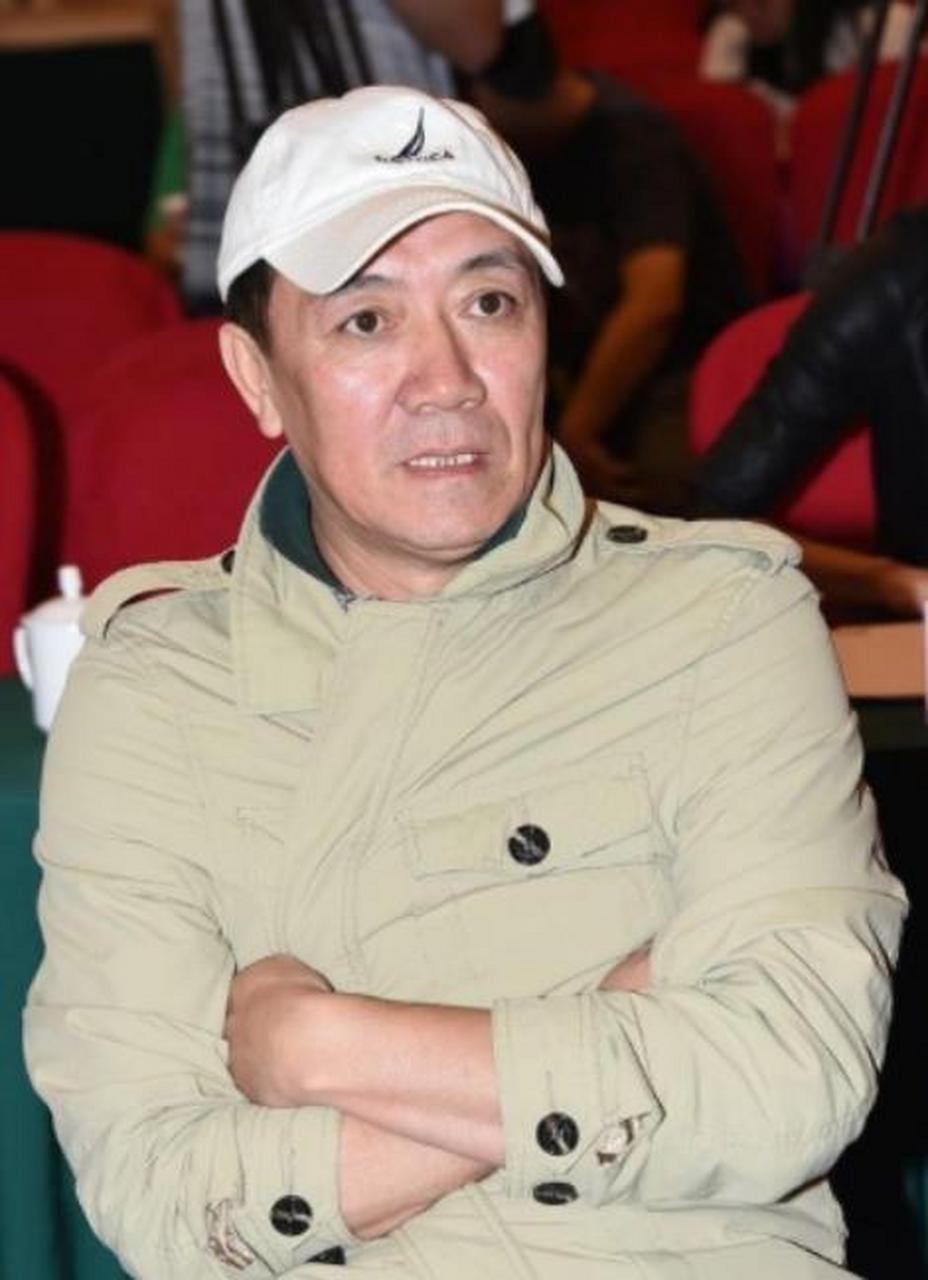 李幼斌作为实力派演员的代表,他曾出演过多部优秀的影视作品,塑造了