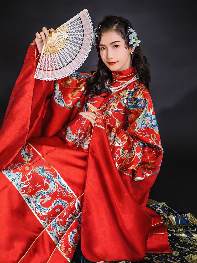 一看就很"贵妇"的重工汉服,华丽又大气,高级感十足