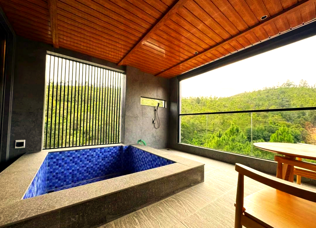 惠东安墩热汤村新添一家精品温泉民宿,私家泡池与多样房型等你体验!