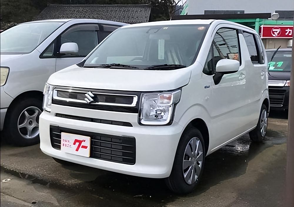 铃木微型车海外亮相!外观时尚,配1.0t引擎,油耗2.7l!