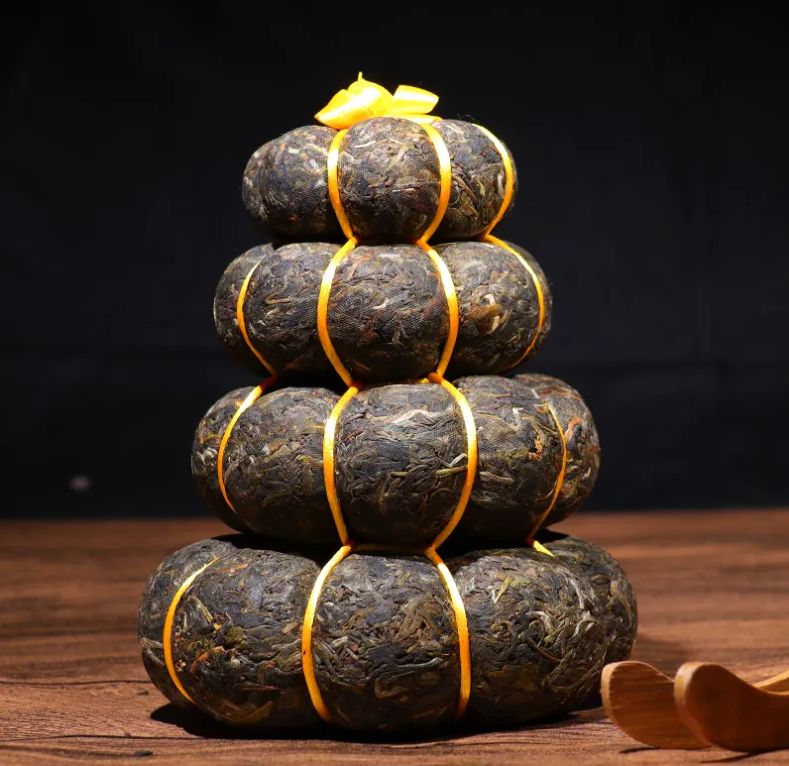 2201大益普洱茶布朗孔雀:一个神秘的故事背景和独特的口感