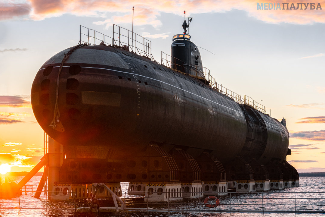 前苏联红色帝国的第一艘核潜艇列宁共青团员号的陆上之旅