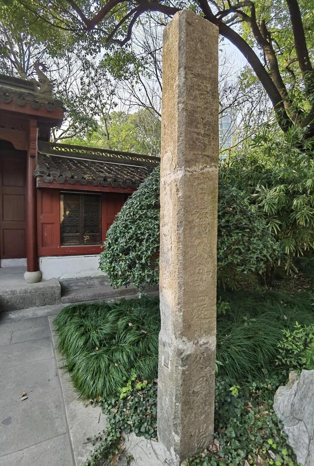 "江郎才尽"的江寺,"梦笔生花"的梦笔桥,浙江萧山古运河畔