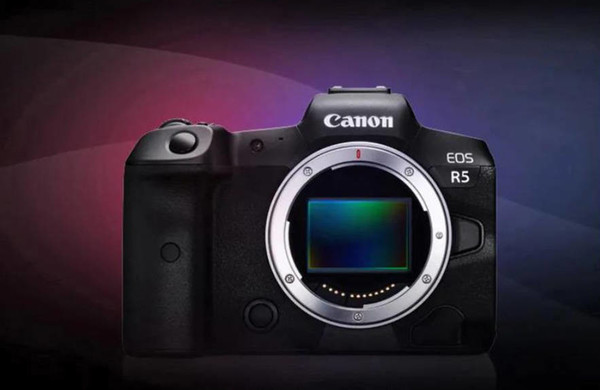 佳能eos r1或配4000尼特亮度的evf 闪瞎用户"狗眼"?