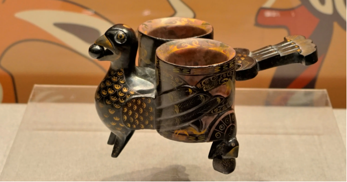 凤鸟双连杯,装着2000多年前楚国夫妻的合卺酒