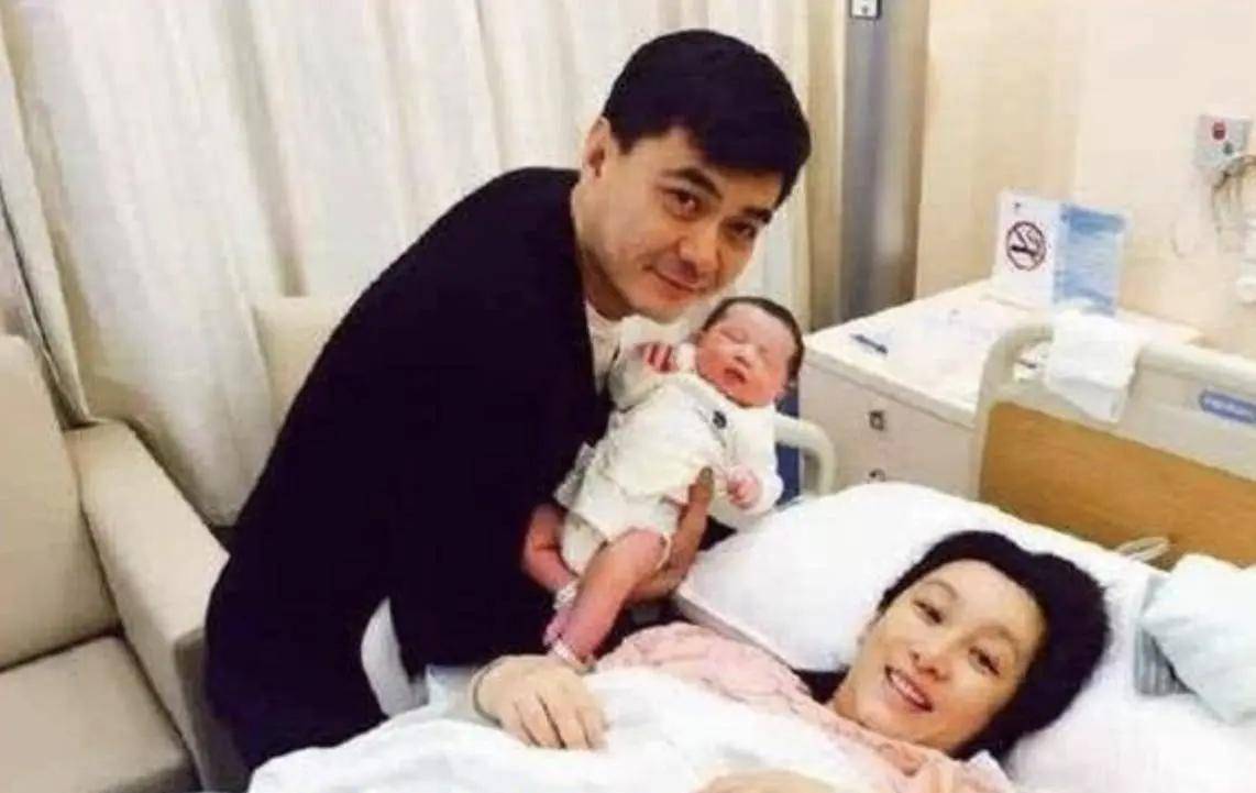 秦海璐五年前生下巨婴症儿子,现在孩子的健康状况如何?