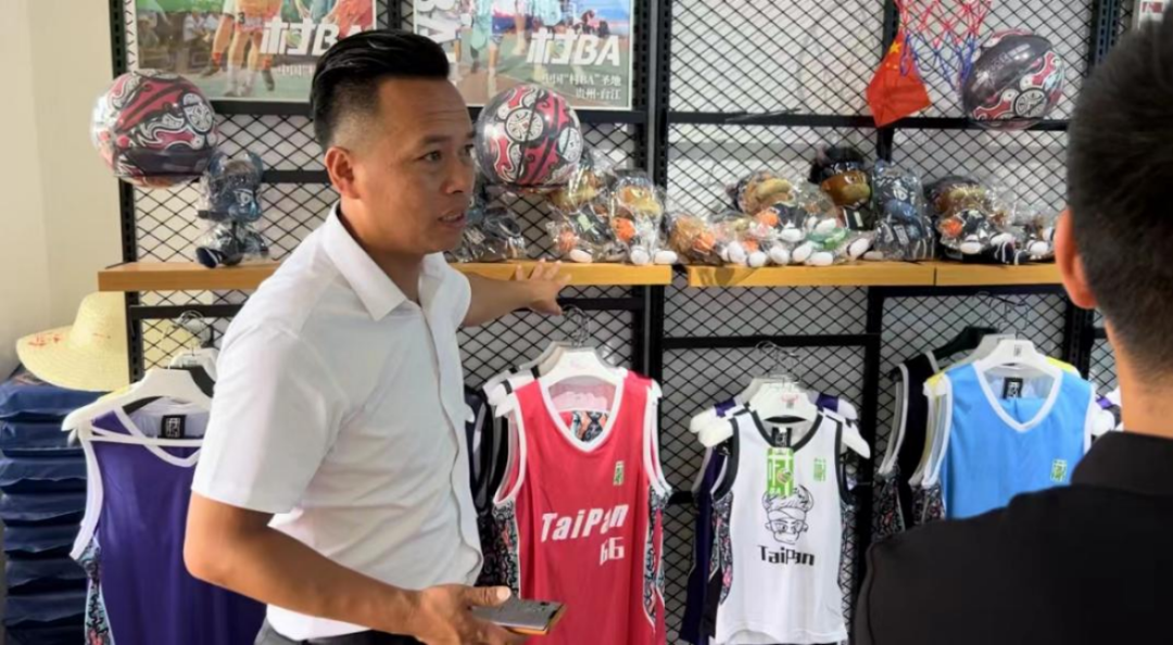 我在村ba当"饮水机管理员"