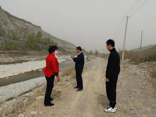 仁河殷公井村河长牟秀玲:象爱护自己的眼睛一样守护好母亲河