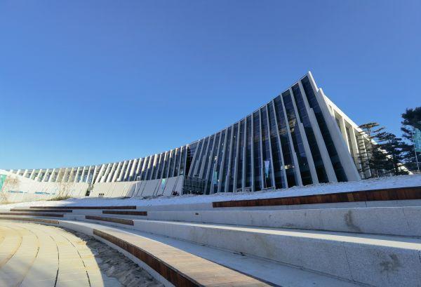 在零下20多度气温下,我们建起崇礼冰雪博物馆