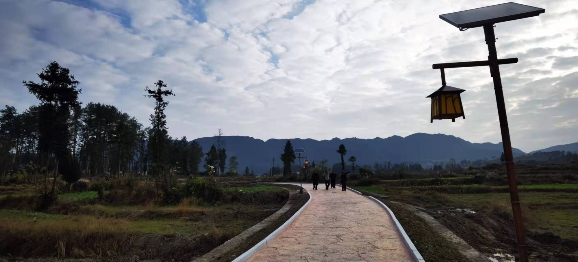 「乡村振兴黔南实践」龙里翠微村:建成城里人神往眷恋的新型魅力乡村