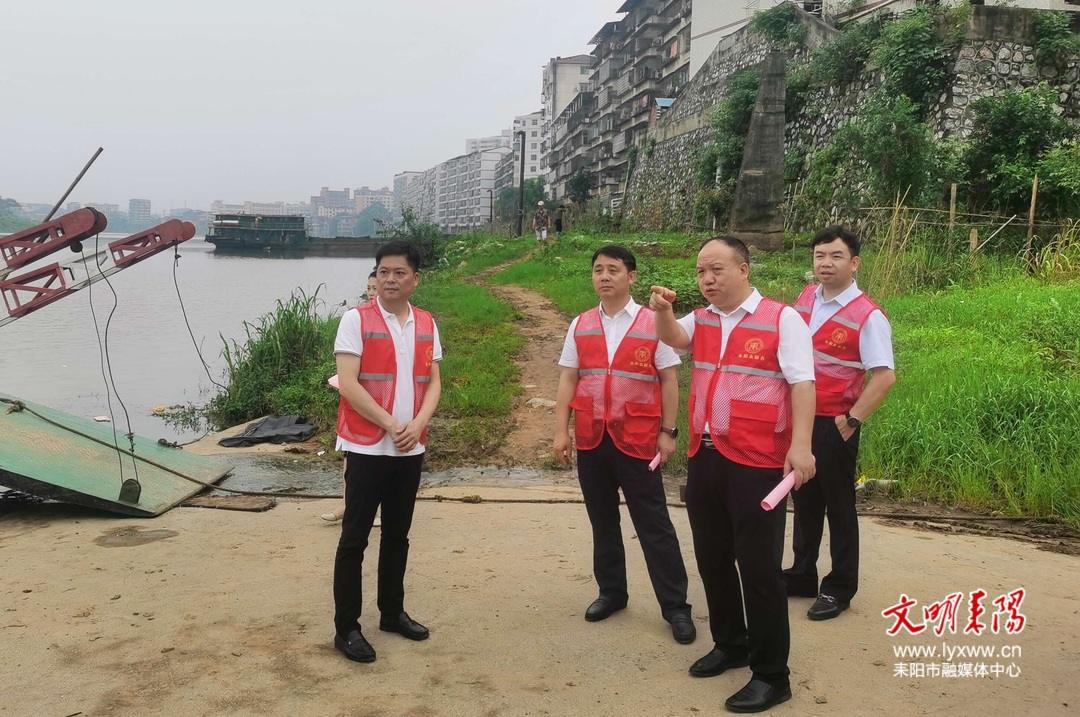 耒阳市政协机关到灶市街街道车站社区开展志愿服务活动