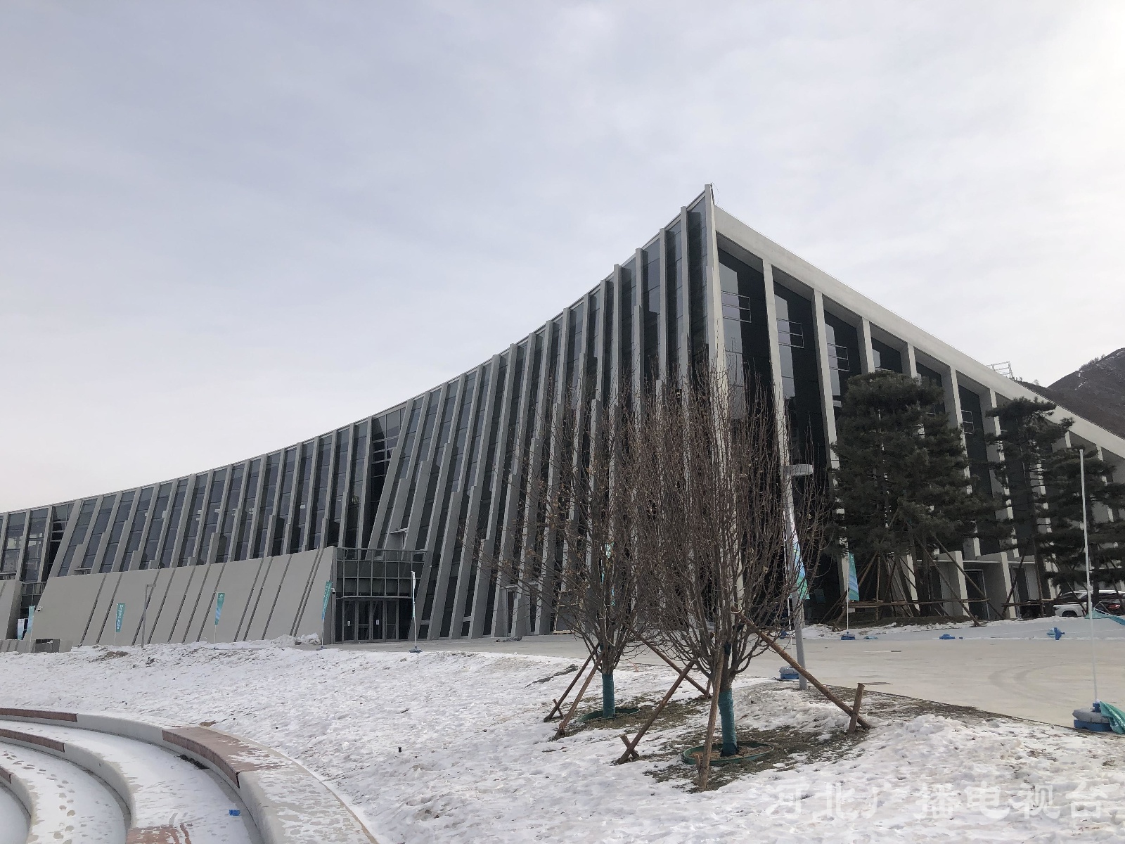 崇礼华侨冰雪博物馆落成 展示冰雪项目发展历程