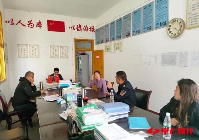辰溪潭湾镇开展校园安全生产大检查