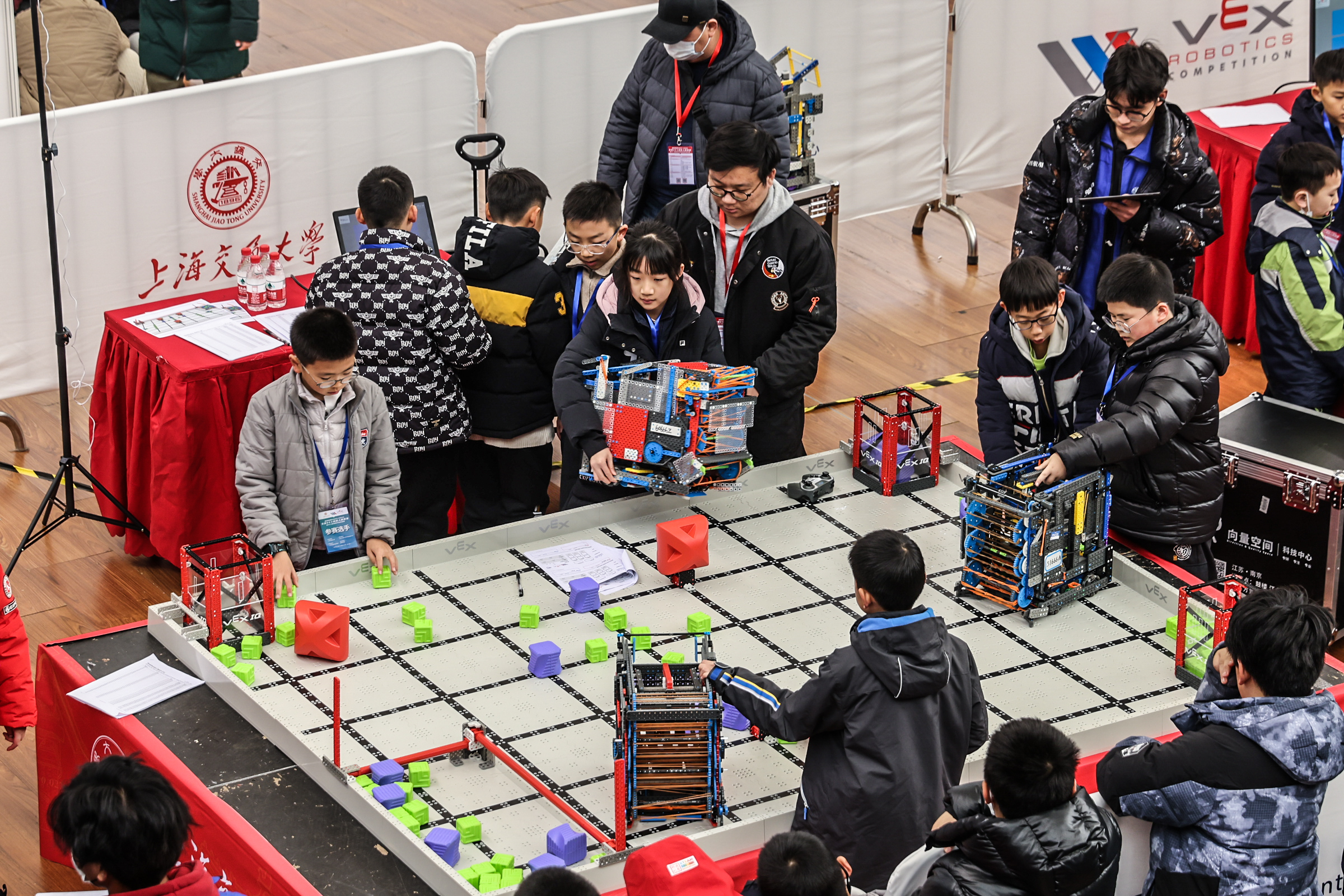 图说│近500支队伍同台竞技,2023-2024全国vex机器人精英赛暨vex