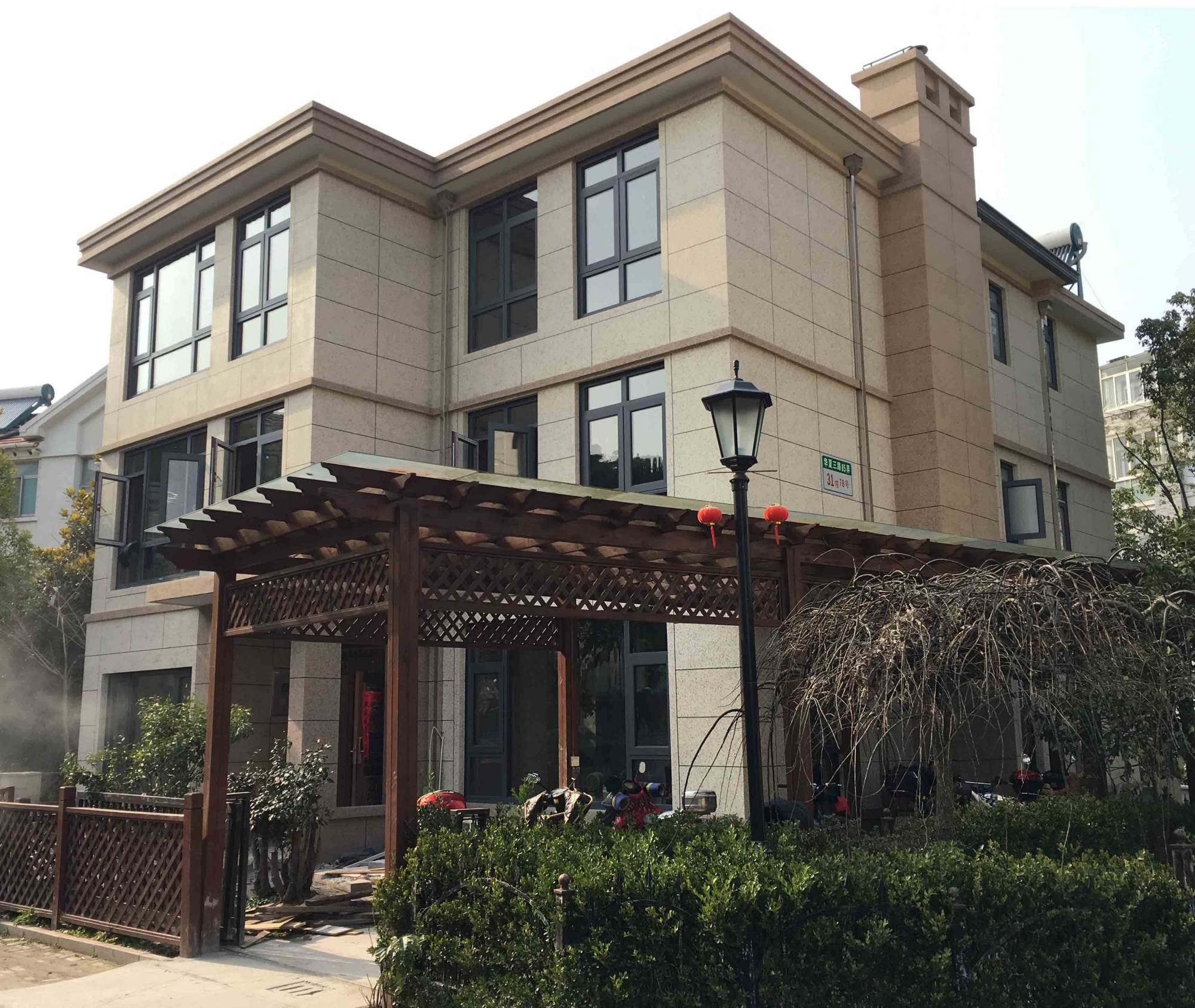 什么是外墙涂料水包砂,水包砂优势有哪些