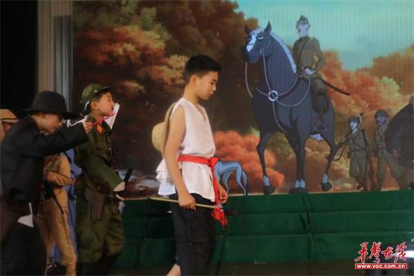 桃源县漳江小学开展"悦读童年"展演活动