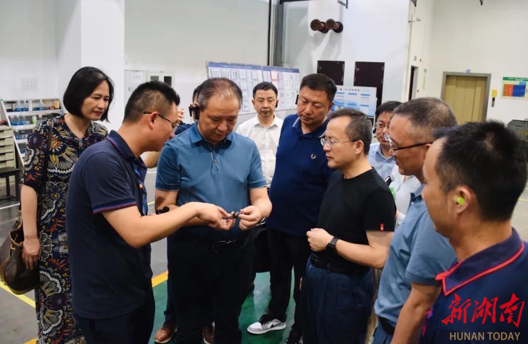 怀揣信心谋发展,湘商回归动力强|黄赞佳率队走访调研鸿基集团