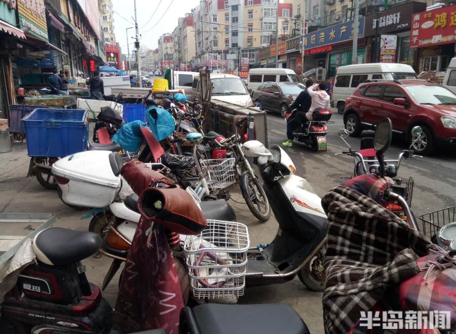 青岛:南山市场大"变身" 干净整洁引居民点赞