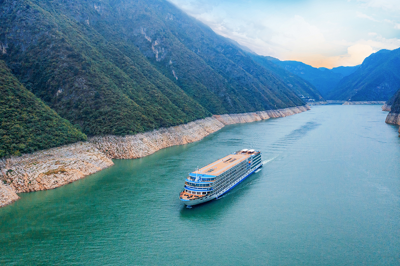 攻略|总要去坐一次的长江三峡游轮!