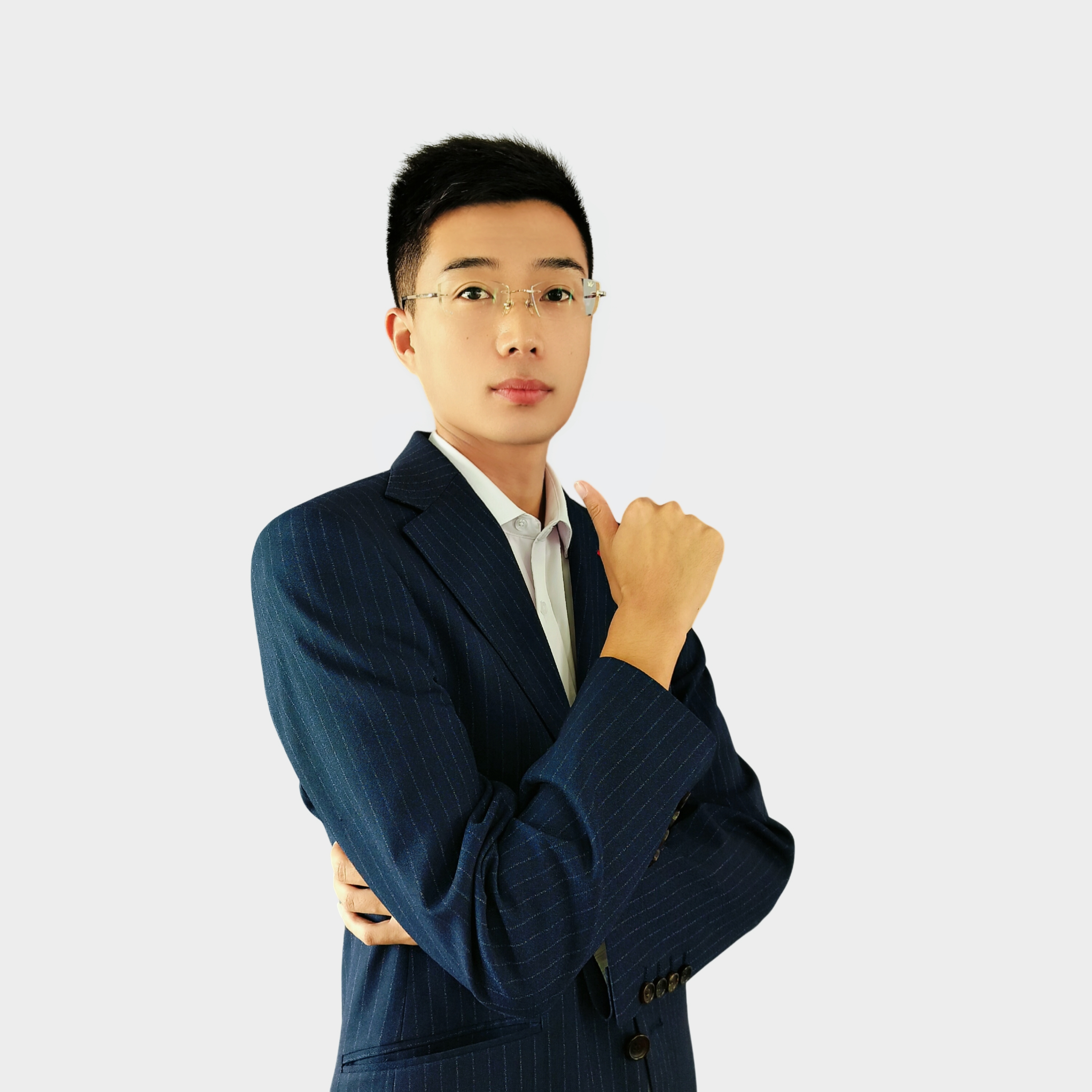 美女帅哥教练齐聚长春兴隆驾校,优质服务助您轻松拿驾照