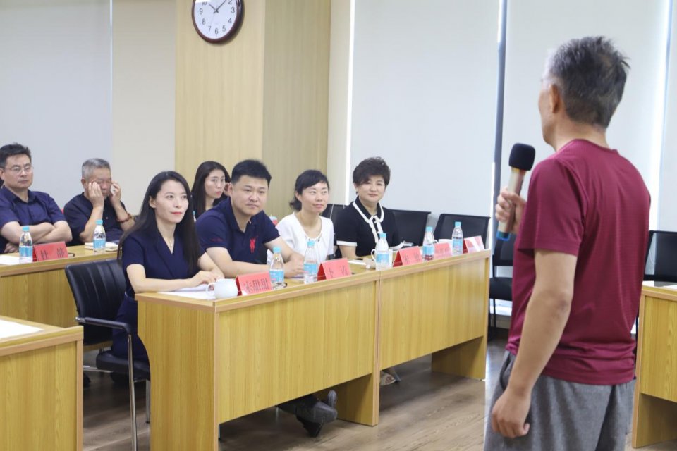 开门纳谏,直面问题,市北区双山街道开展"三我"主题"吐槽大会"