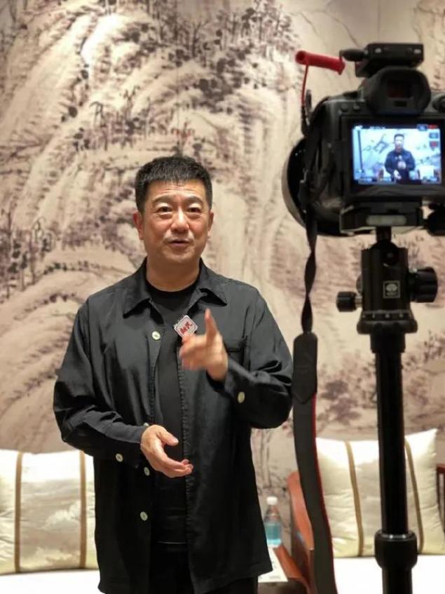 "斜杠青年"孙徐春