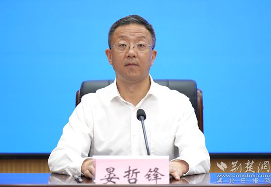 武穴市委常委,常务副市长晏哲锋:持续高位推进营商环境"一号工程"