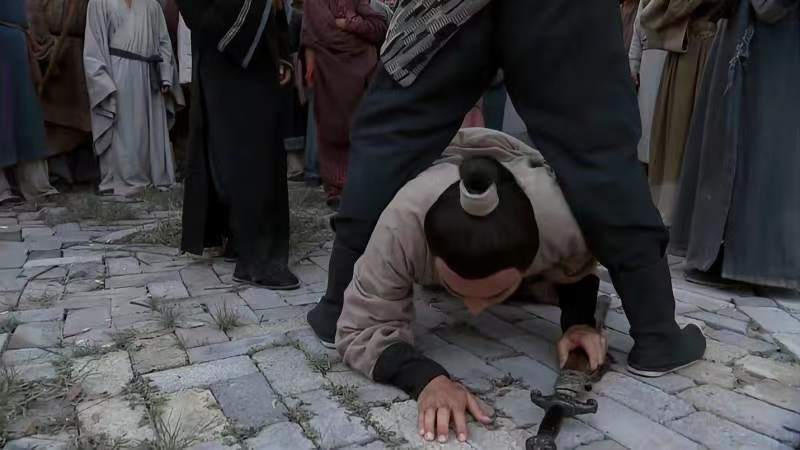 韩信衣锦还乡做了三件私事却收获楚地百姓民心