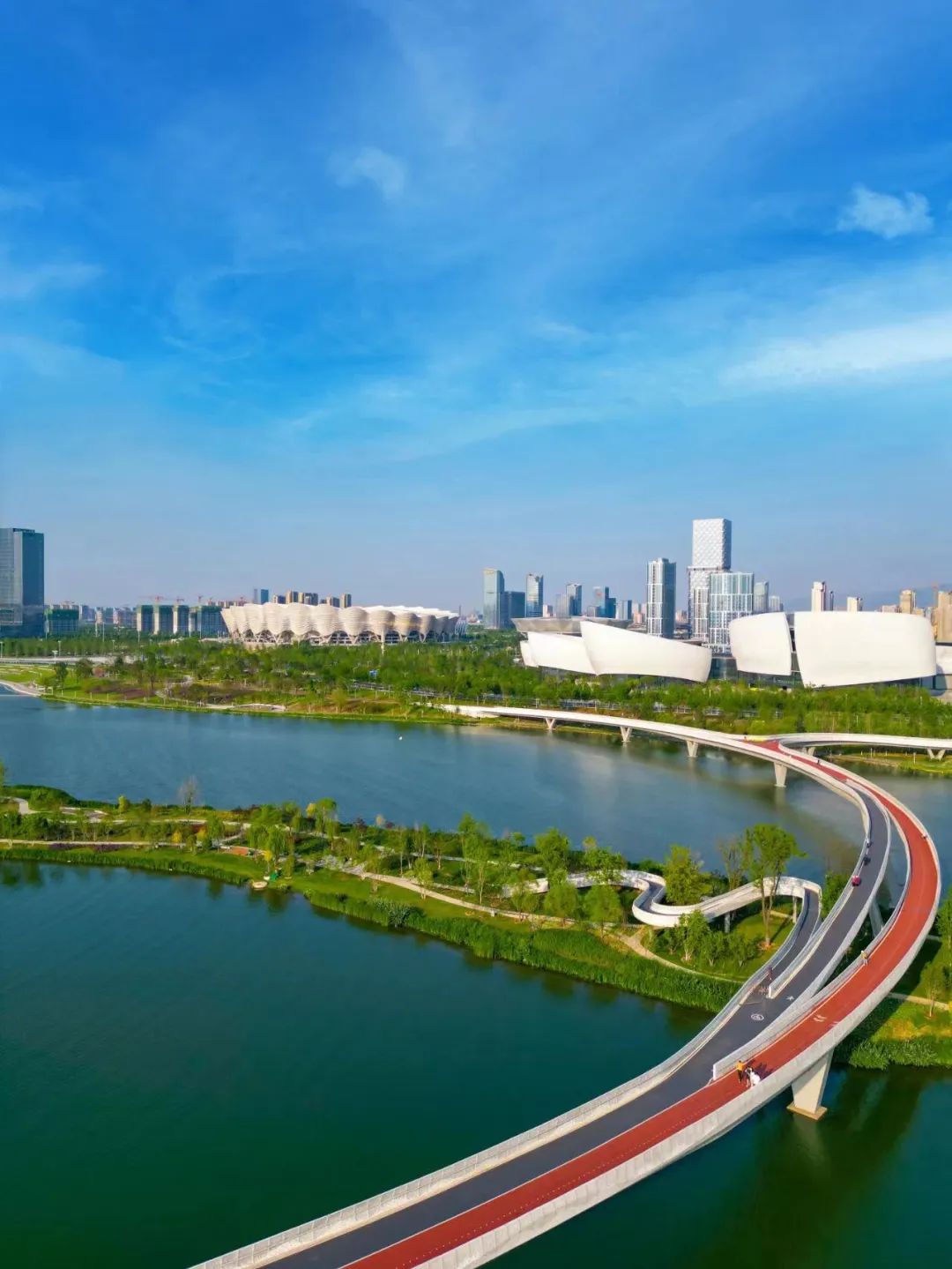 桥见浐灞国际港