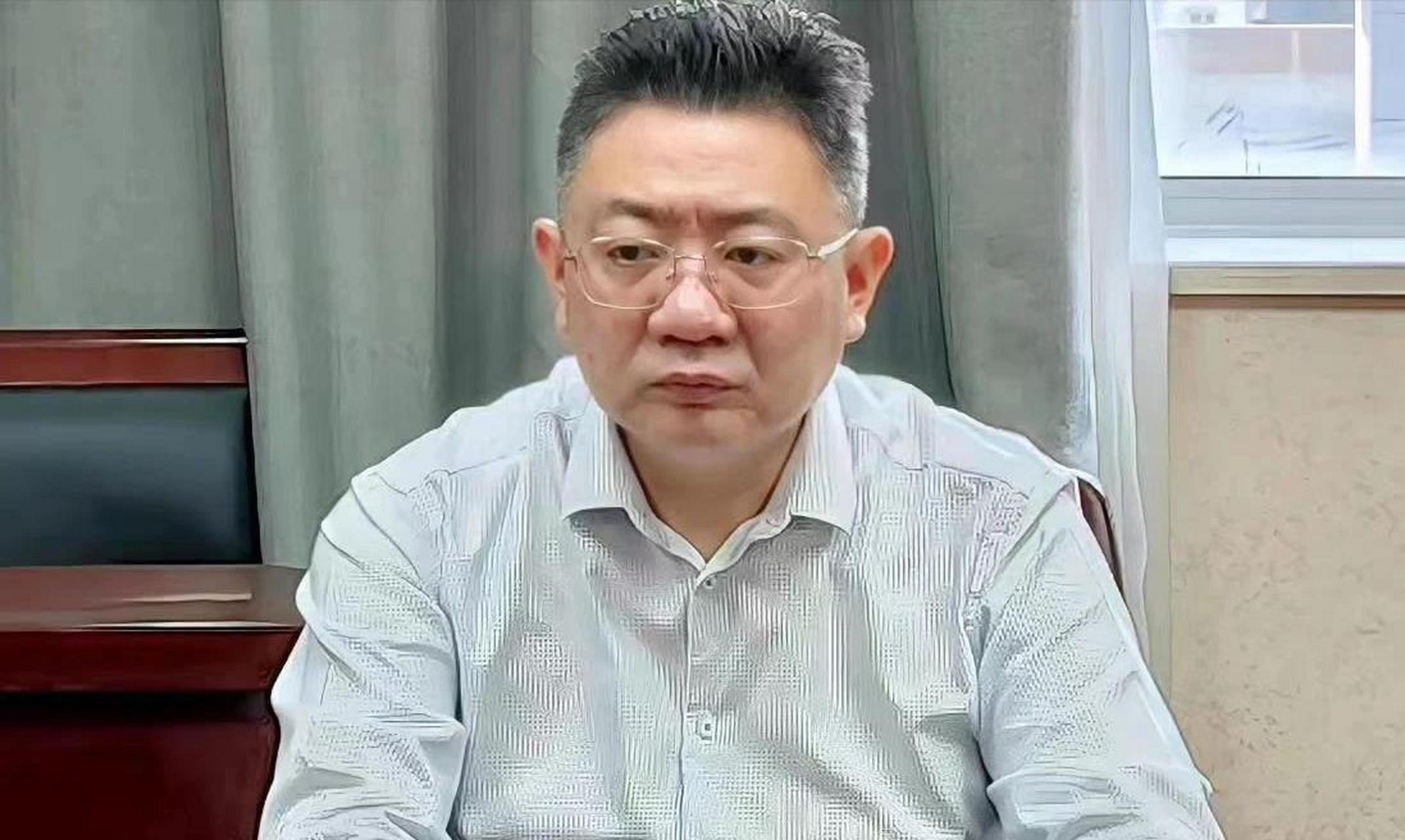 萍乡经济技术开发区党工委委员,管委会副主任龙泉涉嫌严重违纪违法