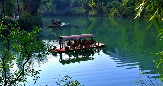 襄阳保康,陈家河温泉度假村,等待一个重生的契机!