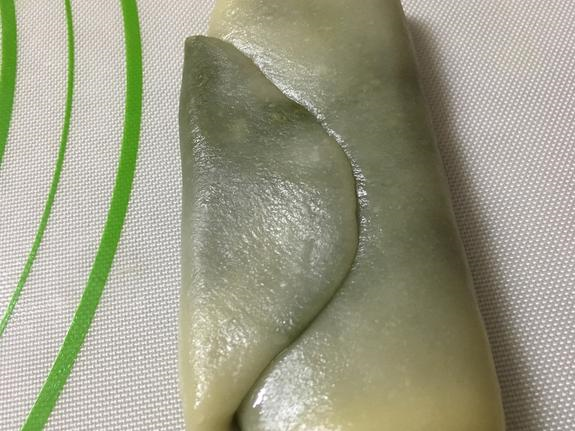 教你做抹茶绿豆酥,层层酥到掉渣渣,内馅绵软香甜,都说不够吃