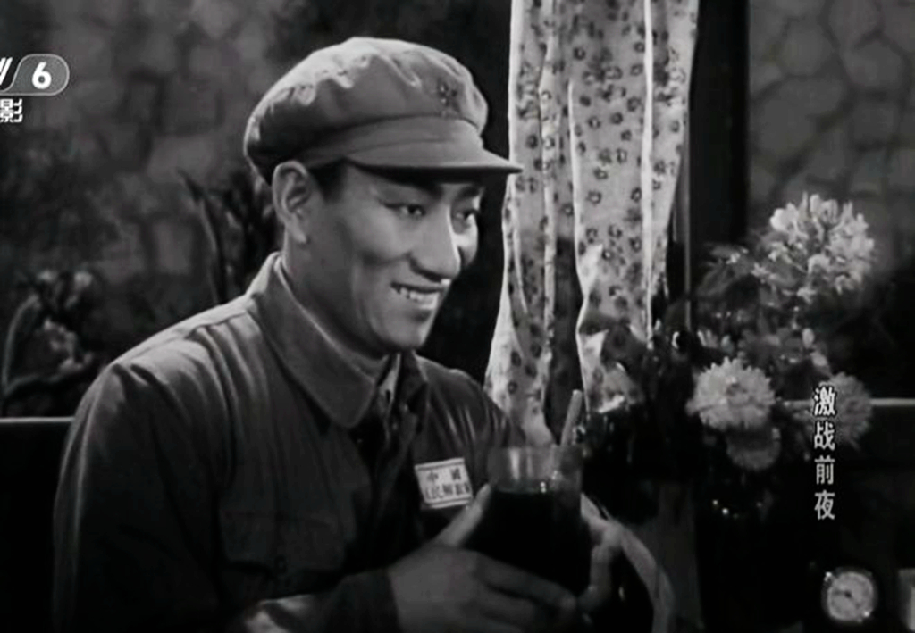 惊险反特片《激战前夜》:66载岁月如梭,女主角饰演者袁霞已90岁