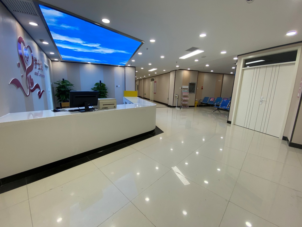 浙江金华援建的温宿县人民医院智慧妇幼管理中心提供全方位保健服务