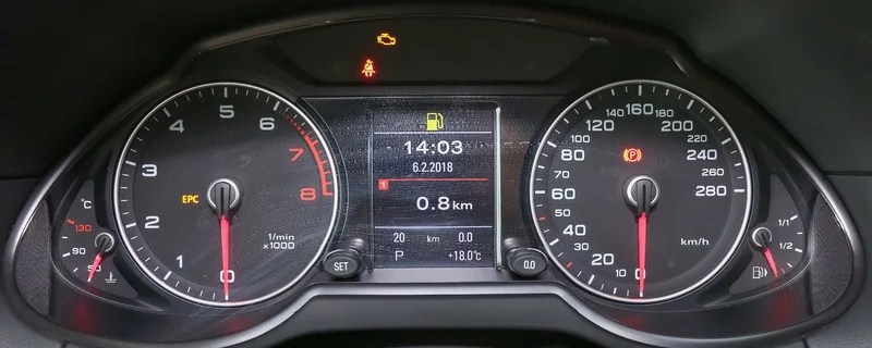 奥迪q5油耗显示怎么调出来(2018奥迪q5怎么把油耗显示调出来)