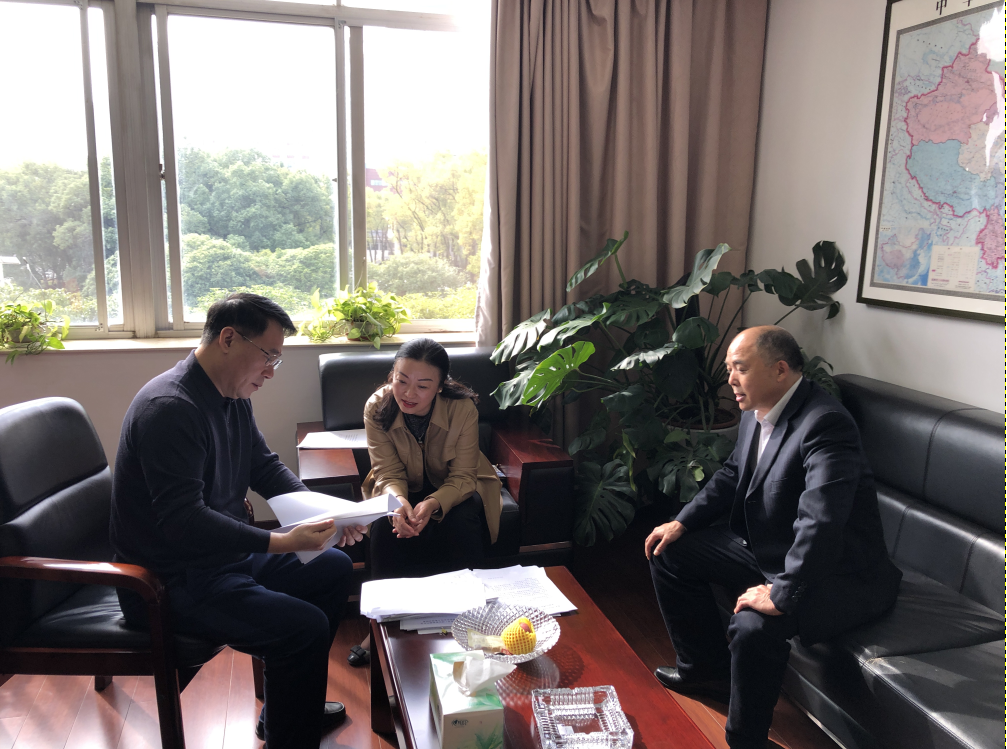 戴琼拜访江西省贸促会