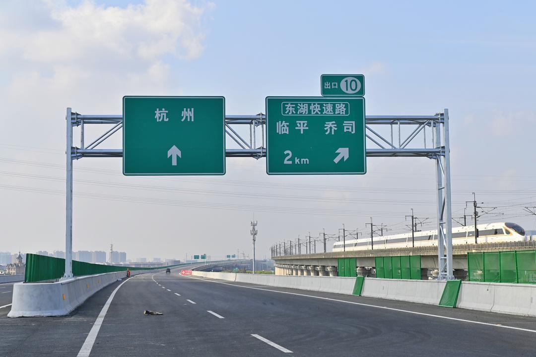 沪杭高速嘉兴路段图片