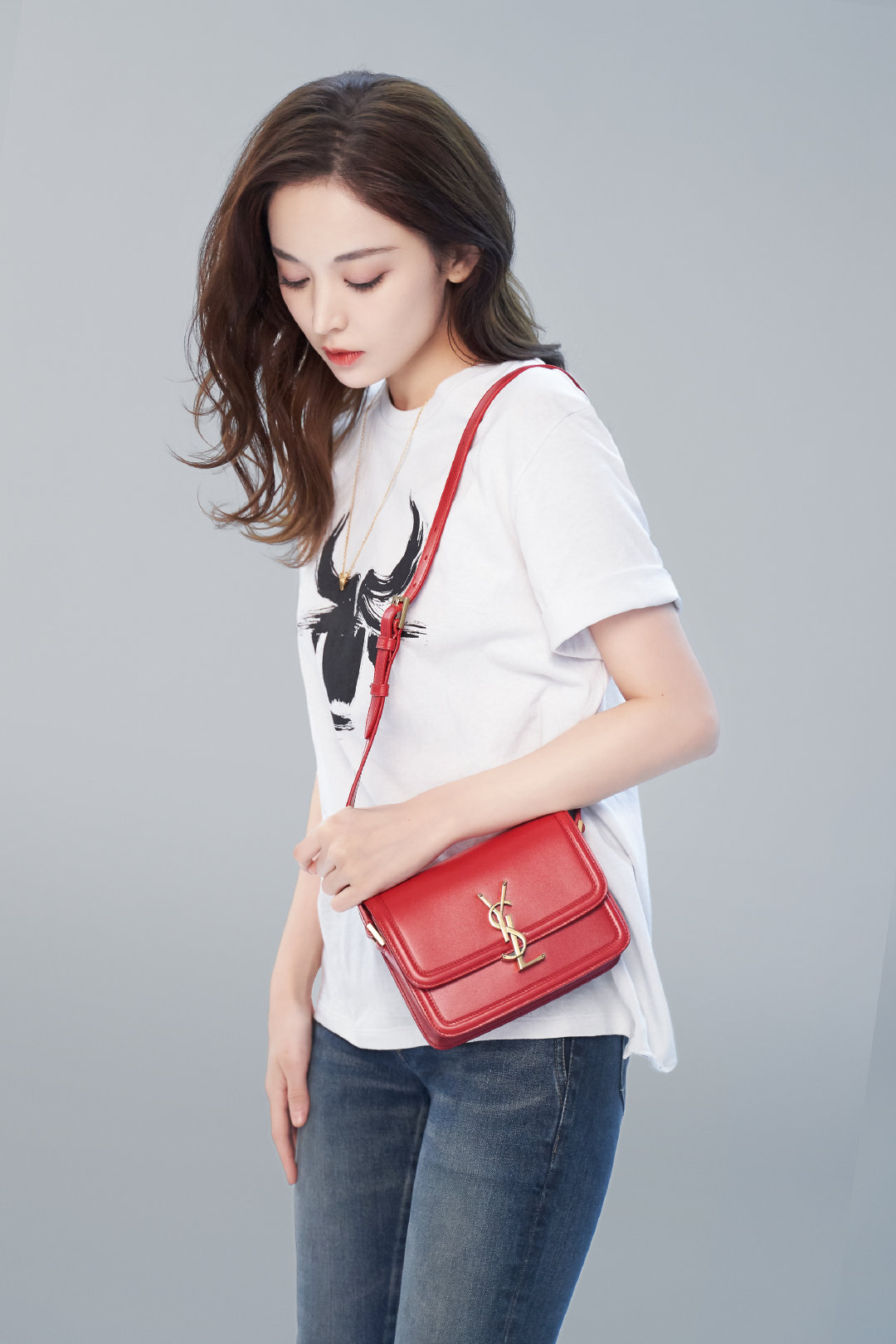 明星穿什么——跟随时尚先锋ysl的代言人学穿搭