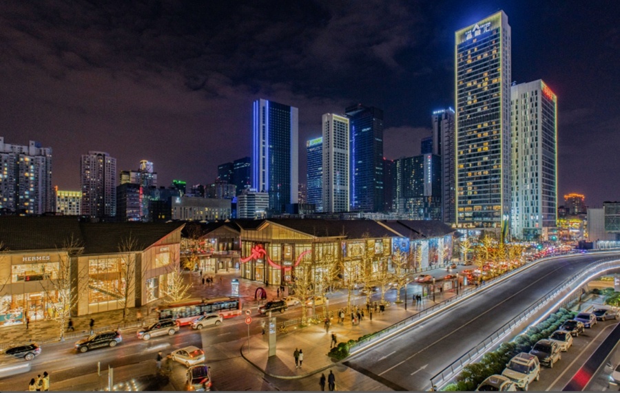 "边赏灯边玩夜" 成都这份最美夜景打卡攻略请收藏