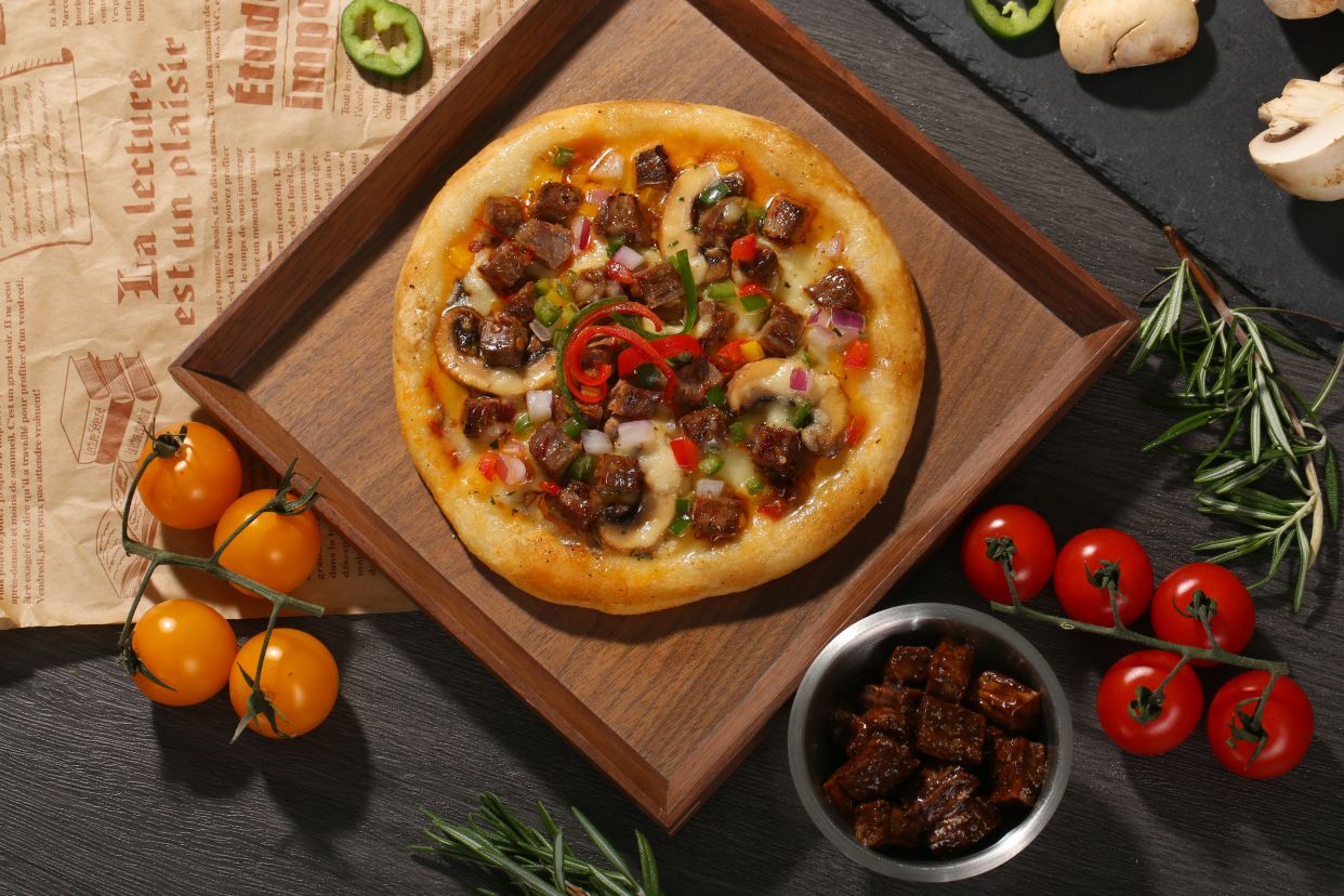 小熊先绅创新中式飞碟披萨,味道好,食材更好!