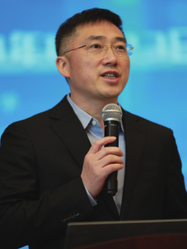 郑焕东:多项工程建设教育高地,八大行动助力"双减"增效丨2022温州市