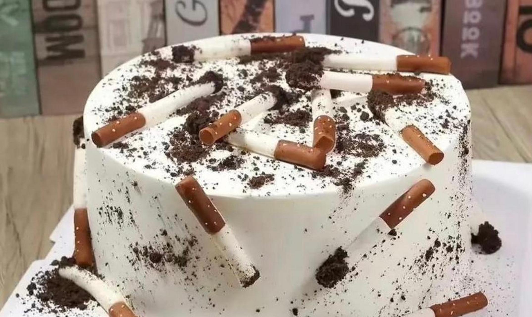 很有创意的蛋糕,过生日的应该是一位抽烟爱好者吧.