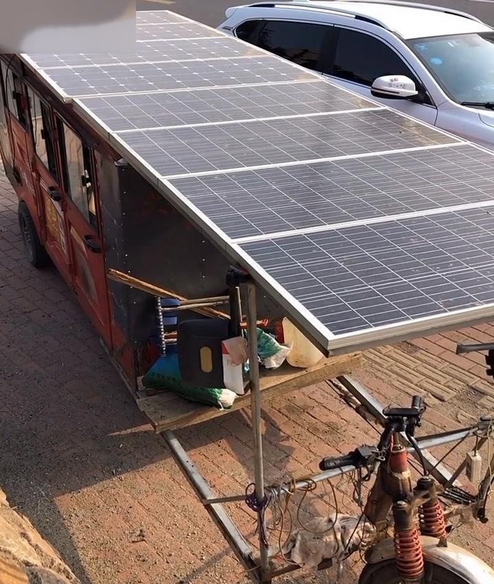 太阳能三轮房车旅行来了,太阳能徒步房车登场,三轮房车自驾游