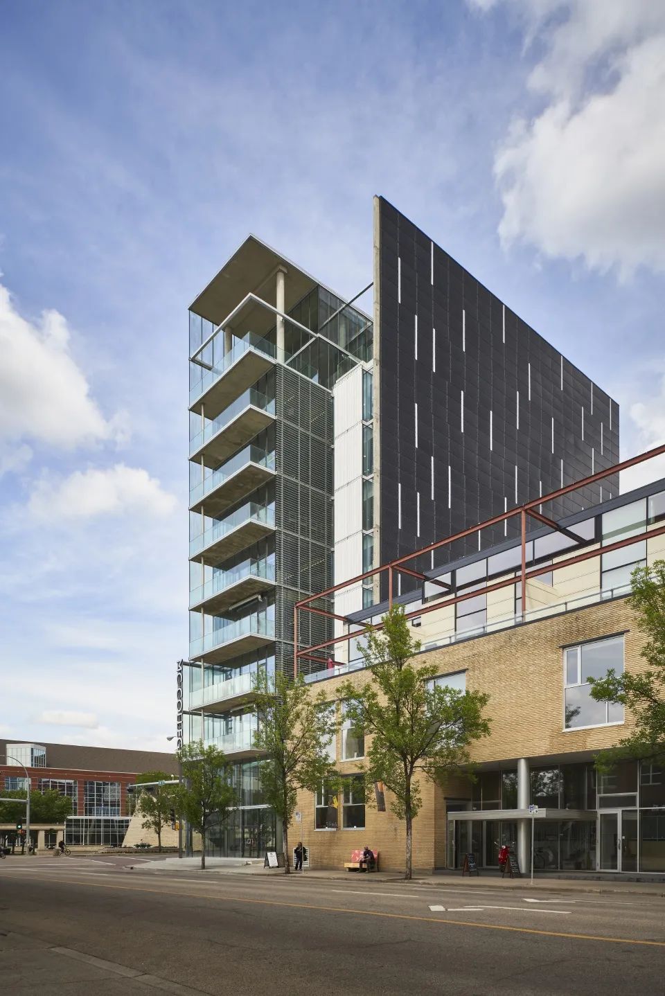 七个功能各异的超低能耗建筑项目