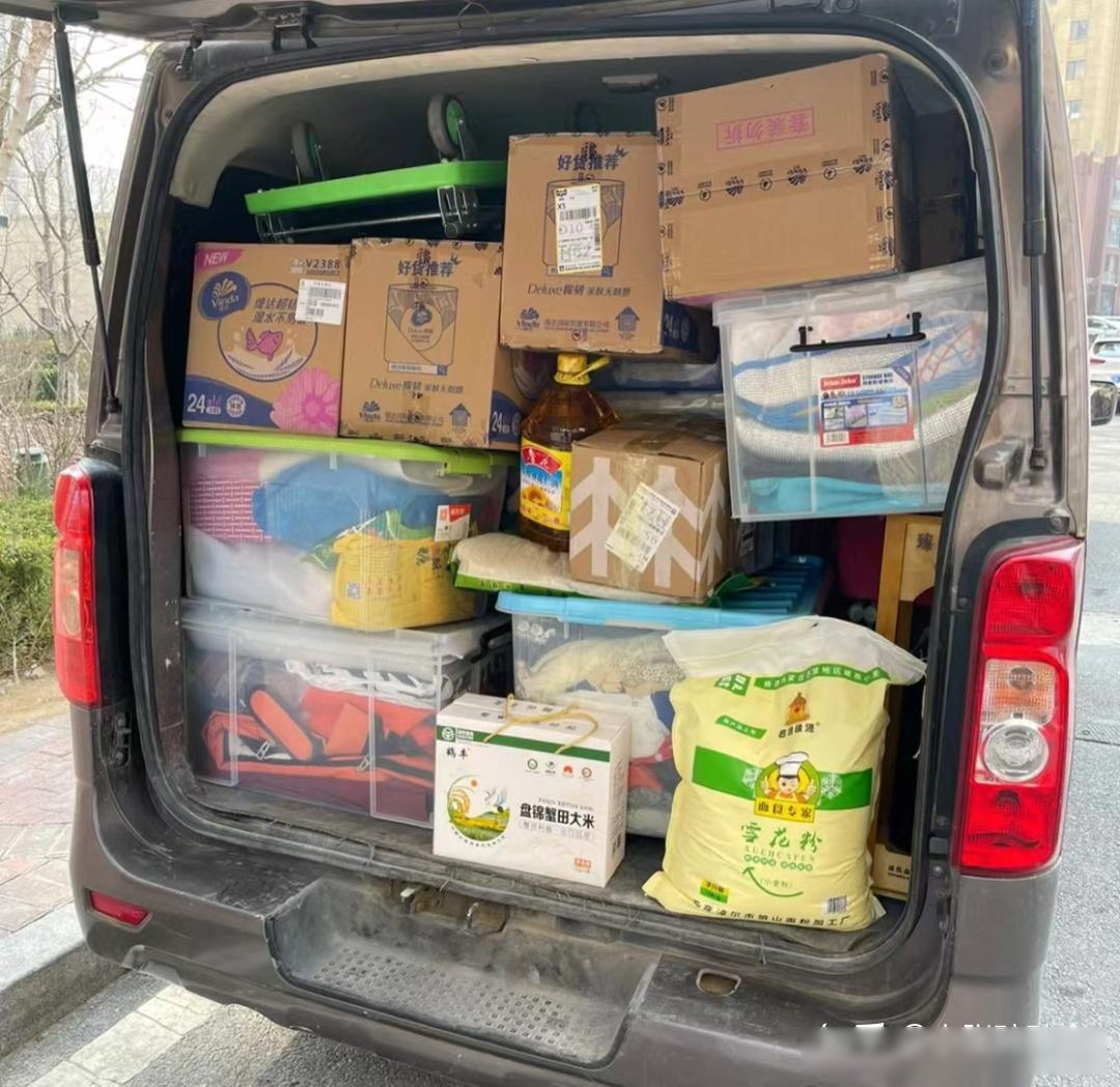 易丰搬家vs货拉拉vs蓝海豹vs蓝犀牛,哪个搬家公司更好?