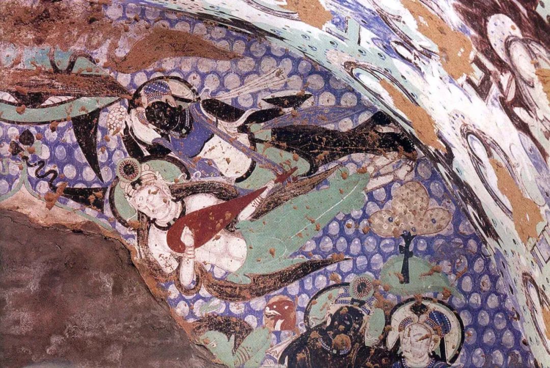 龟兹壁画风格多样的飞天形象的演变及其它