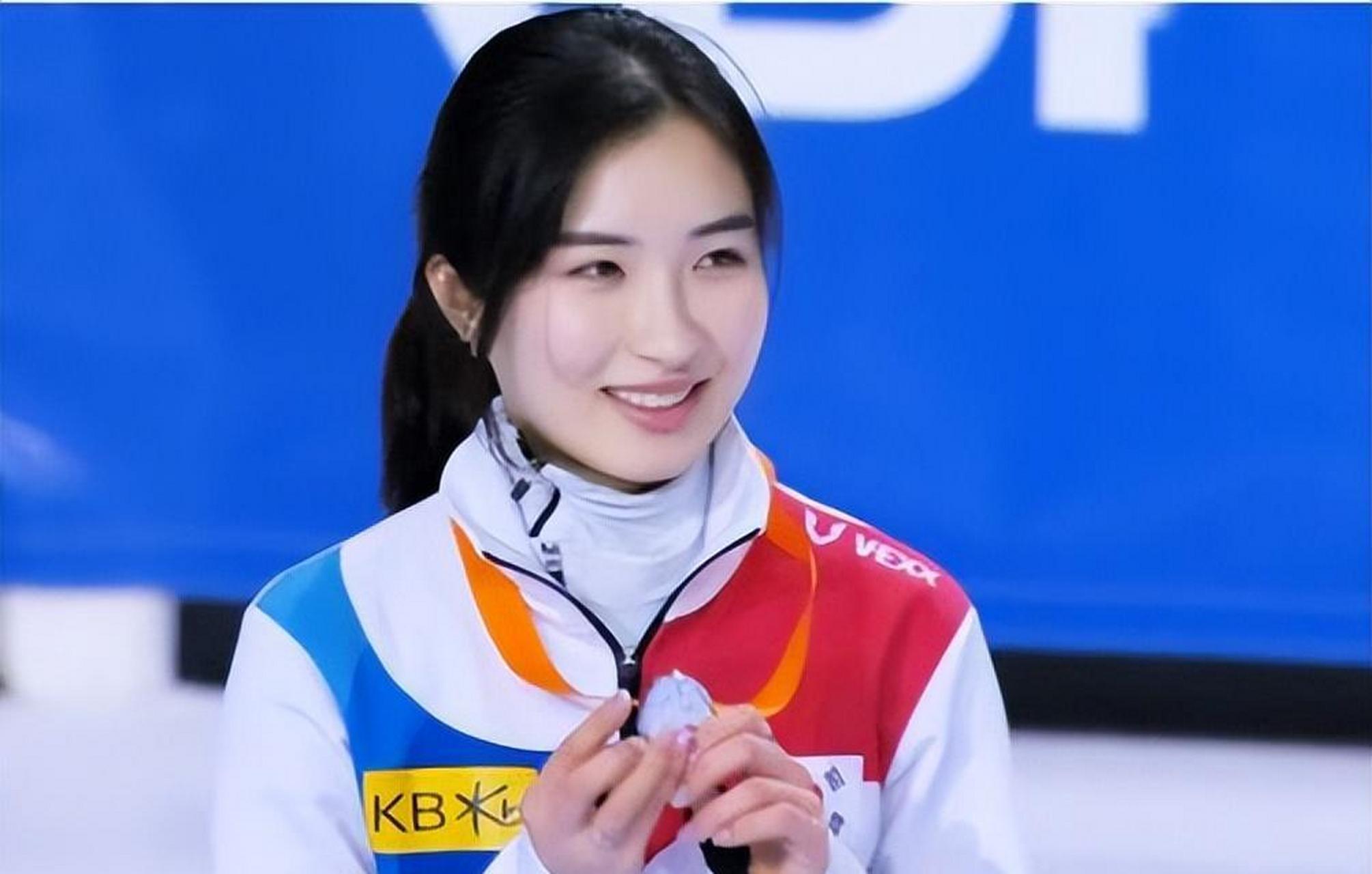 4月22日,韩国短道速滑国家队选拔赛女子组结束了第二轮500米和1500米