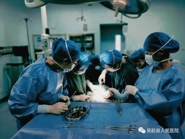 吴起县人民医院:我院妇产科喜迎一对双胞胎兄弟